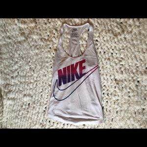 Nike workout top